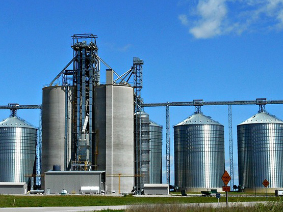 Steel Base Storage Silo